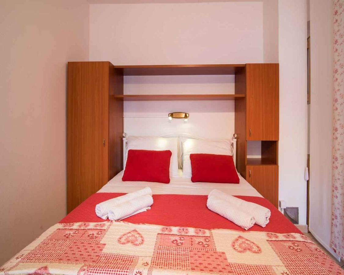 Apartments In Vrbnik/Insel Krk 13597 Buitenkant foto